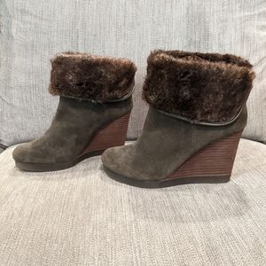 Lucky Brand Suede Faux Fur Ankle Booties 7.5